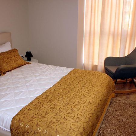 Fleur Apartment Τίρανα Εξωτερικό φωτογραφία