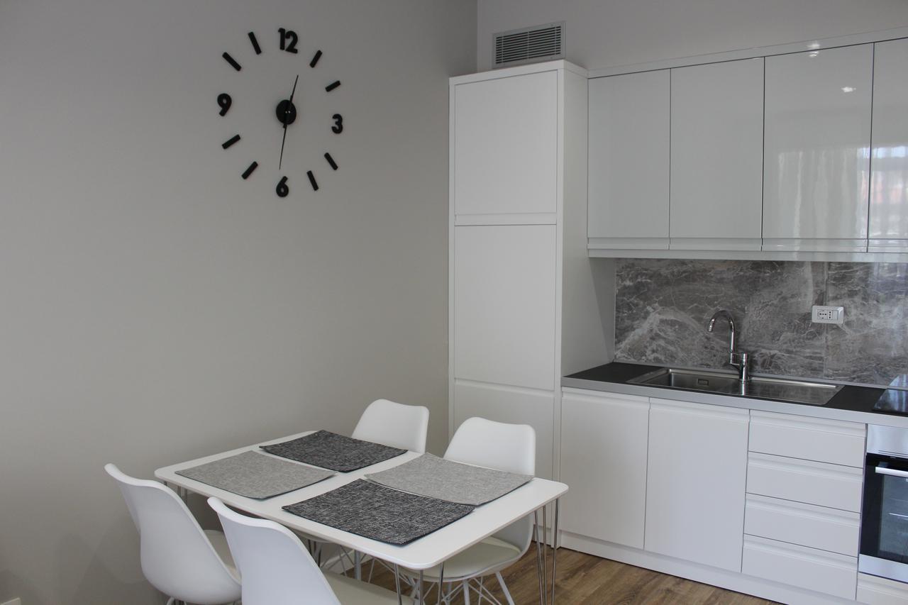 Fleur Apartment Τίρανα Εξωτερικό φωτογραφία