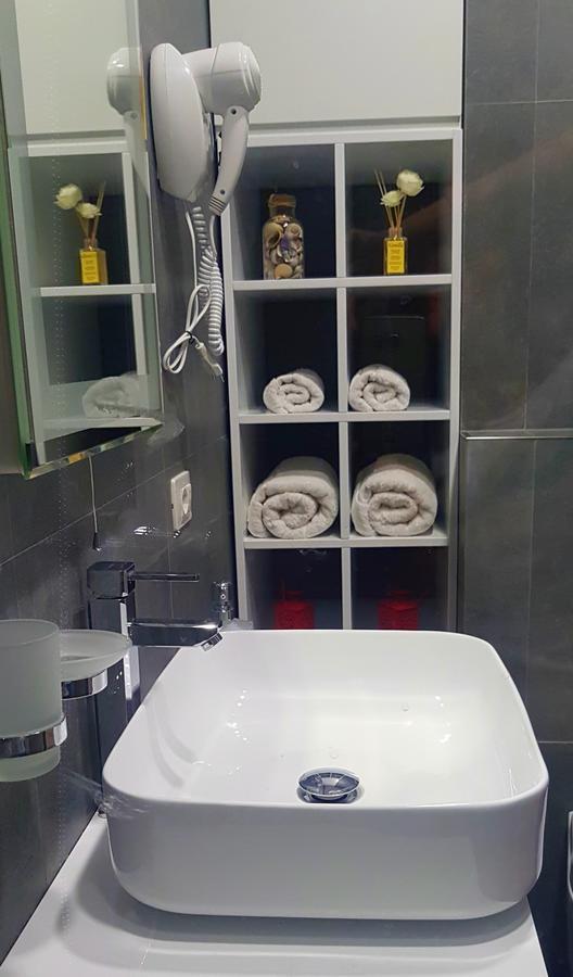 Fleur Apartment Τίρανα Εξωτερικό φωτογραφία